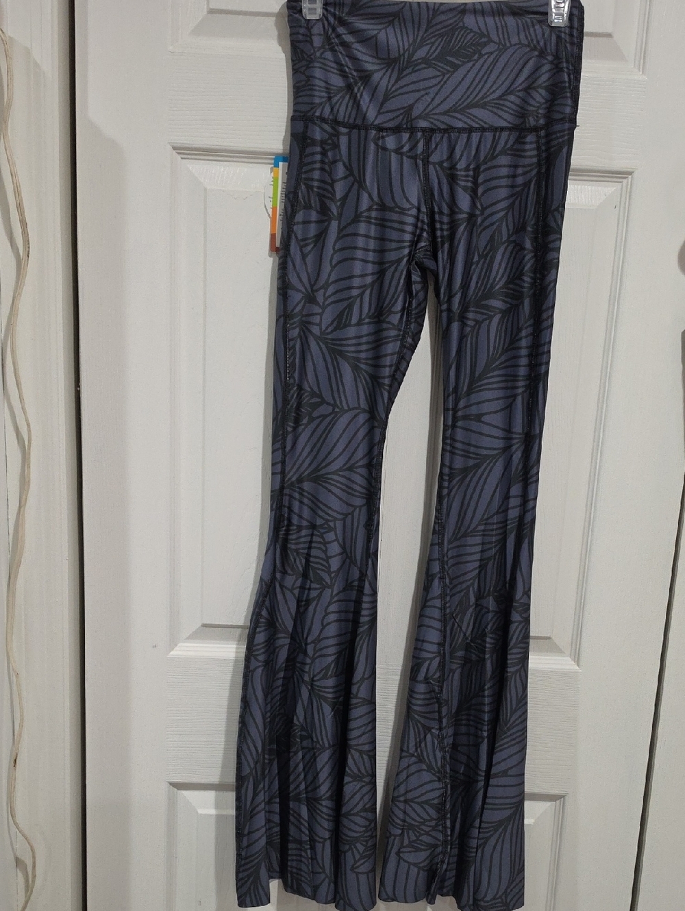 NWT! Yoga Democracy Nocturnal Bell Bottom Pants Size Small